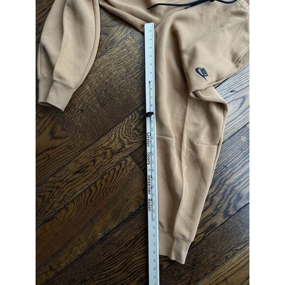 Nike Tech Fleece Joggers Size Large Womens Mid Rise Sportswear Flax Brown $120 - Picture 5 of 6